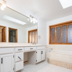 5573-S-Laredo-St-4-fd68a8f9f590089de9005f196f300111 Aurora, CO