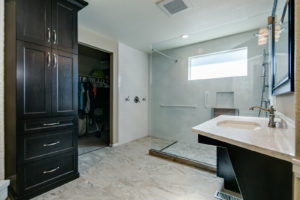 3 21925 E Lake Pl Primary Bathroom 3